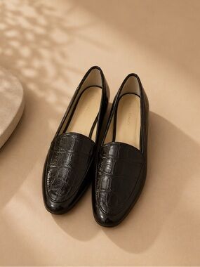 L'Autre Chose Black Croc Embossed Leather Loafers Women's Size 9